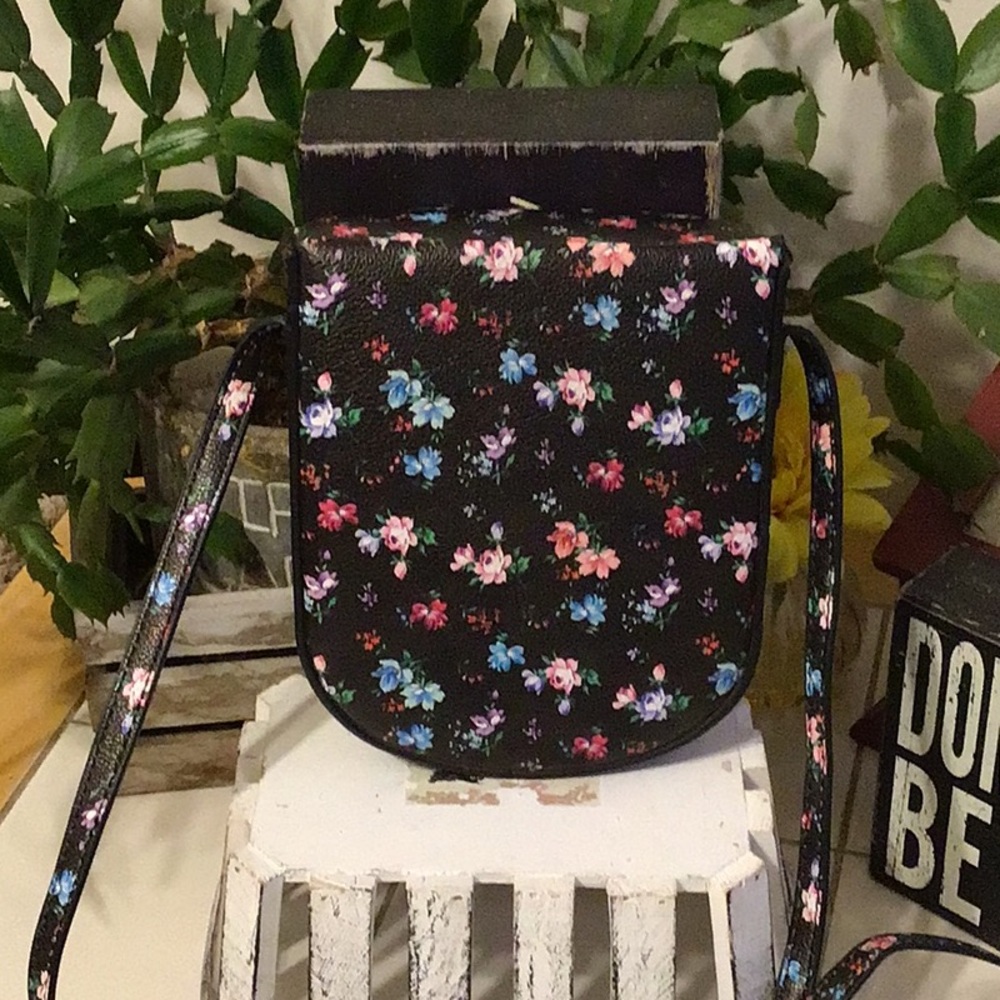 Vegan Est 2005 Multicolored Floral Mini Crossbody - Picture 6 of 7